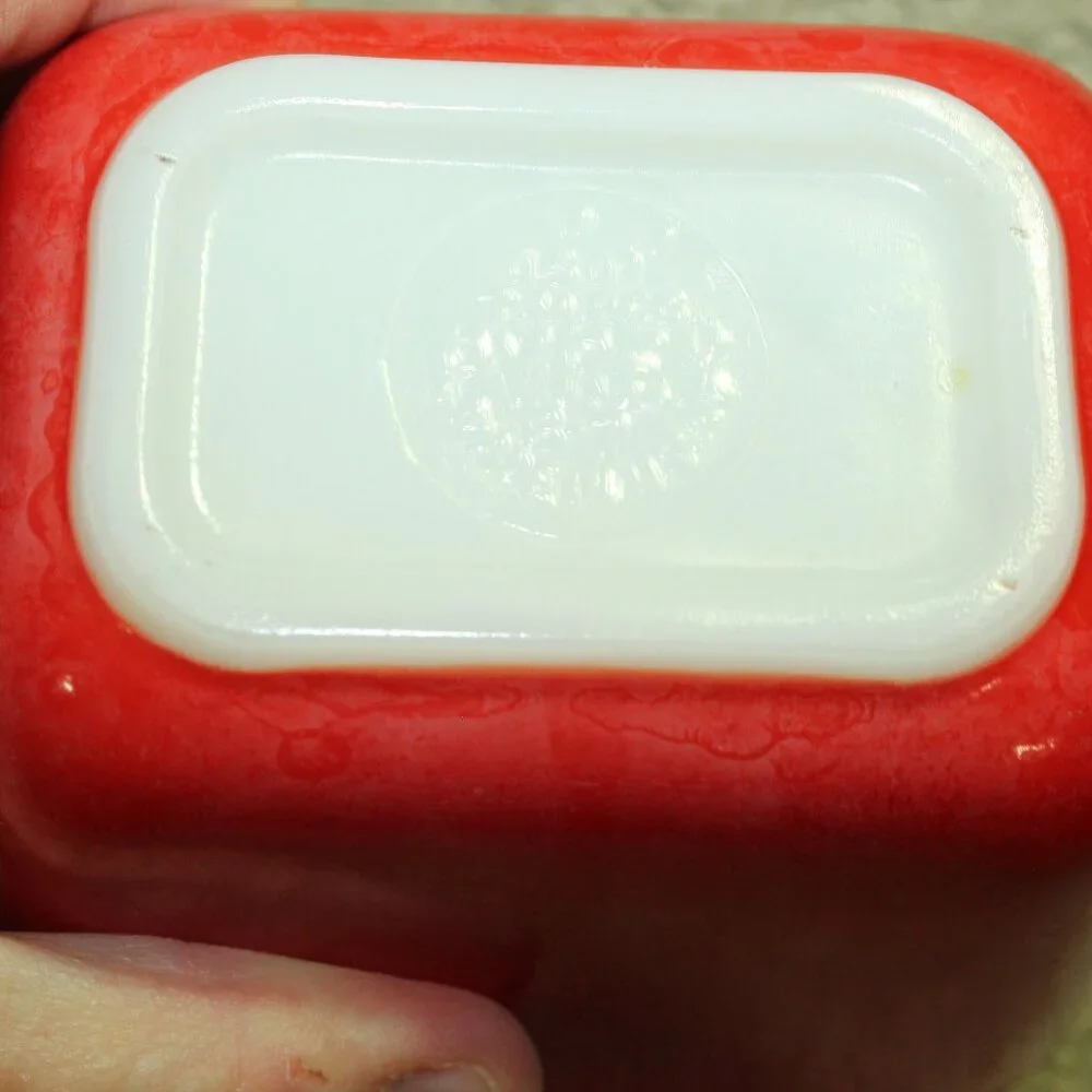 Vintage Pyrex Small Red Refrigerator Dish 501 Fridgie No Lid